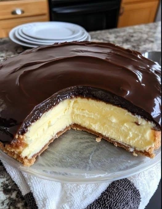 Cómo preparar una deliciosa tarta de crema de chocolate casera