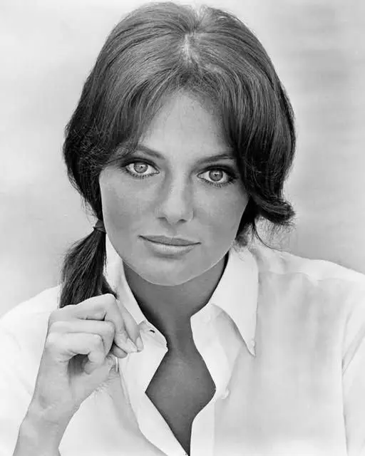 Jacqueline Bisset belleza atemporal a los 81