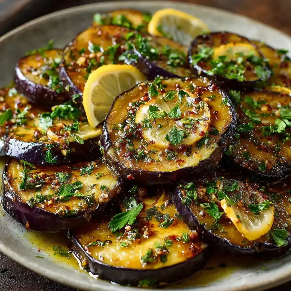 d’Aubergine rôtie au citron et à l’ail